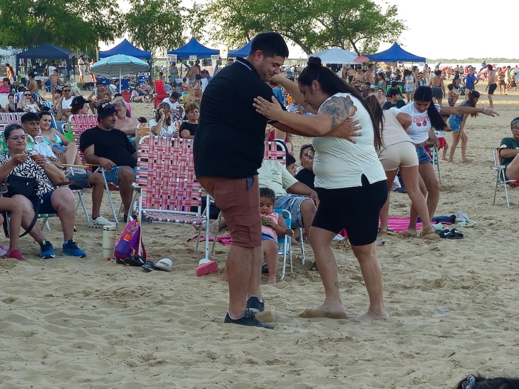 Ramallo vive un verano a pleno en la costa del Paraná