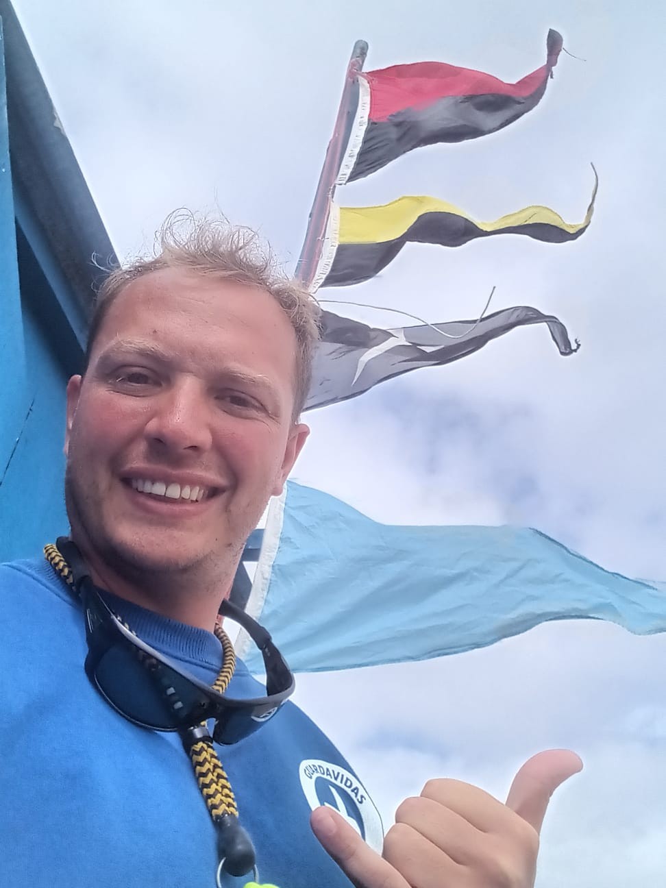 “Fue algo totalmente inesperado”: el relato del guardavida que enfrentó la súbita crecida del mar en Santa Clara