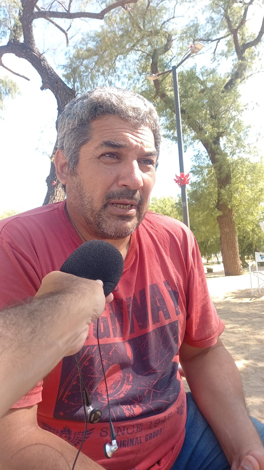 “Hemos recibido muchísima, pero muchísima gente de todos lados”