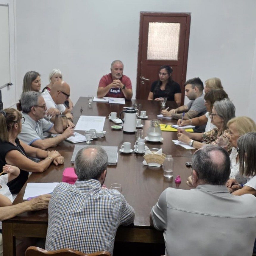 Avanza el proyecto para una nueva sala de oncología en el Hospital Gomendio