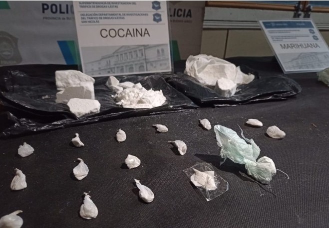 Incautan casi medio kilo de cocaína en tres allanamientos
