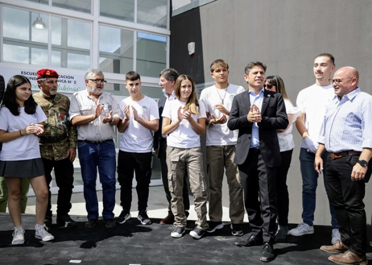 Kicillof inauguró la Escuela Técnica N° 2: “La educación es la herramienta para el futuro”