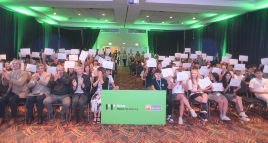 Convocan a estudiantes secundarios a postularse a las Becas Roberto Rocca