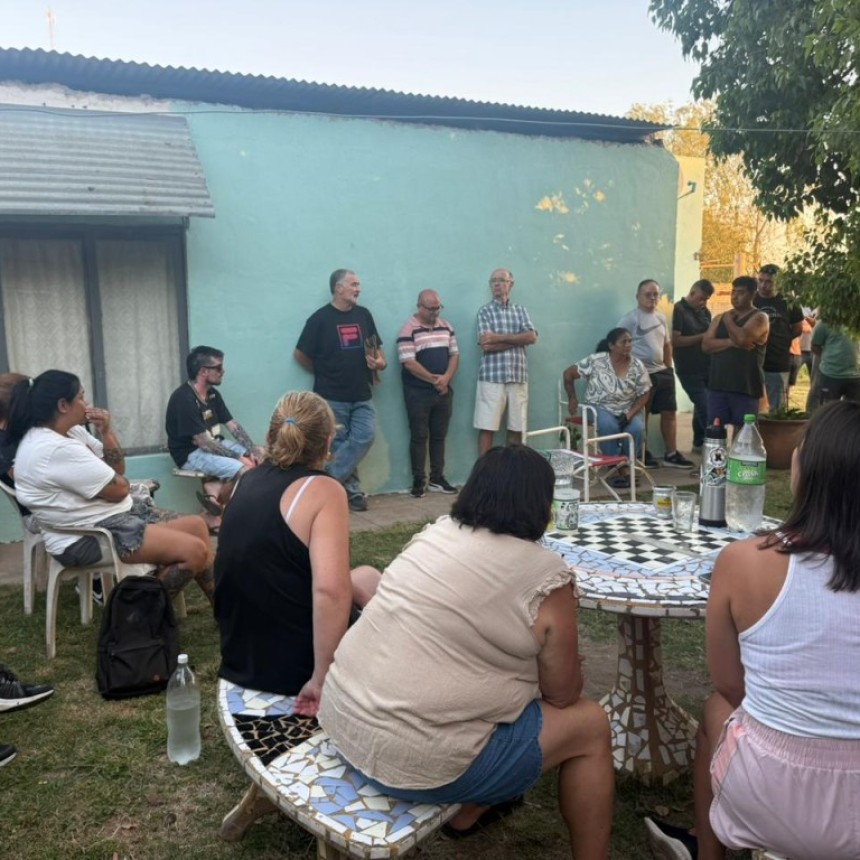 Impulsan 17 cuadras de asfalto en Las Ranas y refuerzan obras clave en Villa Ramallo