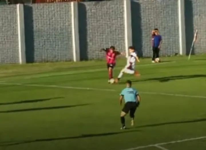 Torneo Federal A: Defensores se tra&iacute;a un punto, pero Jonathan Correa lo dejo sin nada