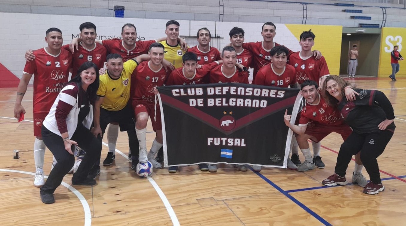  Defensores se consagr&oacute; campe&oacute;n invicto del Regional y clasific&oacute; al Nacional