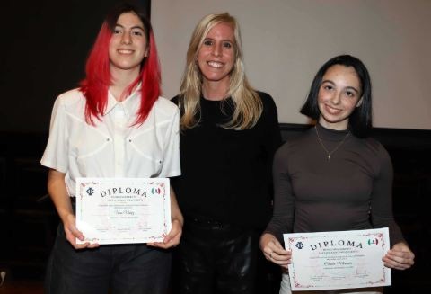Desde Ramallo al Círculo Italiano: jóvenes escritoras fueron homenajeadas en Buenos Aires