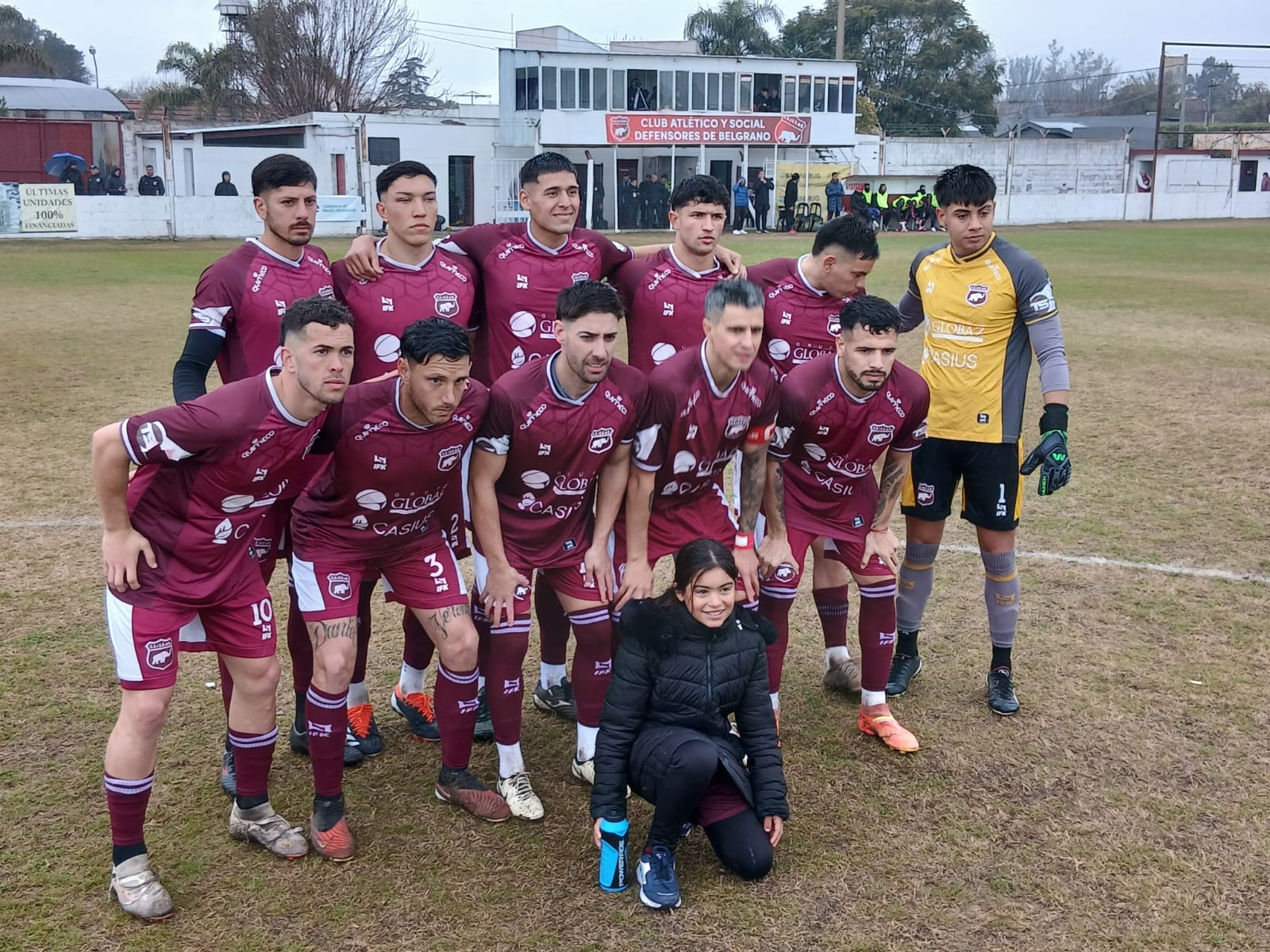Defensores igual&oacute; con Atl&eacute;tico Escobar pero se mantiene entre los clasificados