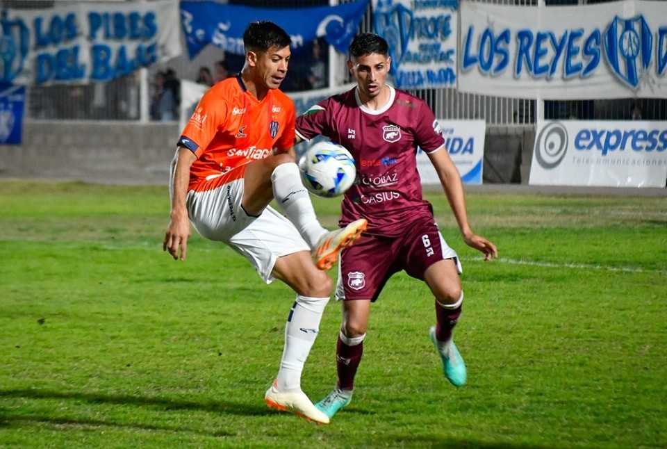 Federal A: Defensores mereció mejor suerte ante Sarmiento en La Banda 