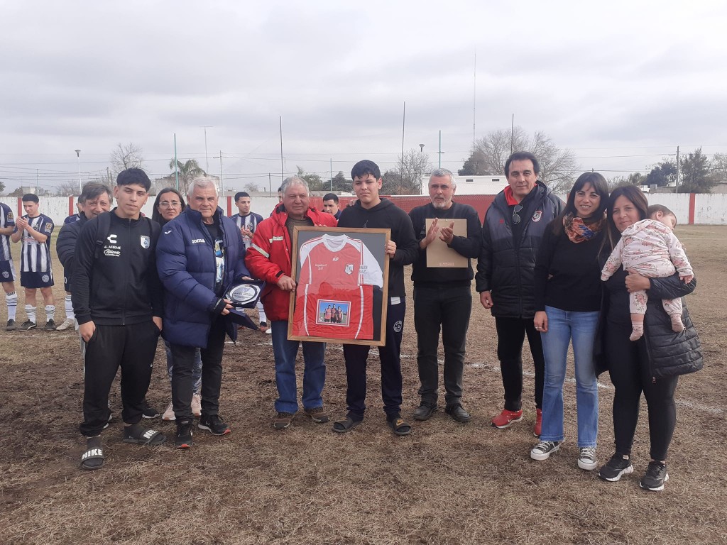 La inauguración del Torneo “Javier Yacuzzi” se realizó en cancha de Matienzo