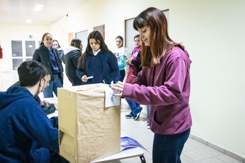 El voto joven, la incógnita que puede inclinar la balanza en Ramallo