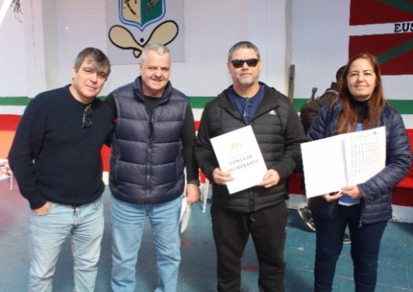  16&ordm; Aniversario Ramallo Club de Pelota: Gran fiesta en el &ldquo;Templo&rdquo;