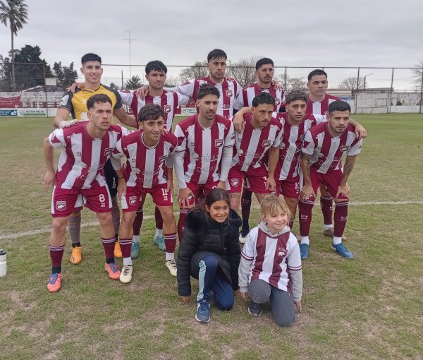Federal A: Defensores y Douglas no se sacaron ventajas