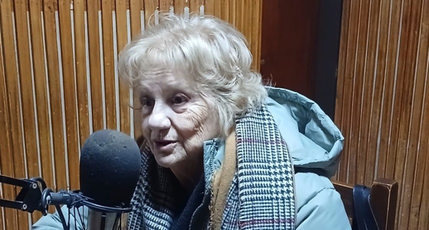 &ldquo;Para m&iacute; esta charla es como volver a ser la profesora de 40 a&ntilde;os&rdquo;