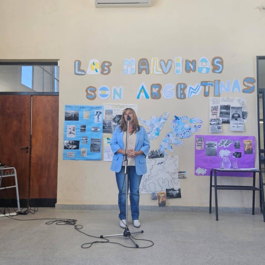 &ldquo;Uno siempre tiene un compromiso con la sociedad para repensar y poder hacer una comunidad mejor&rdquo;