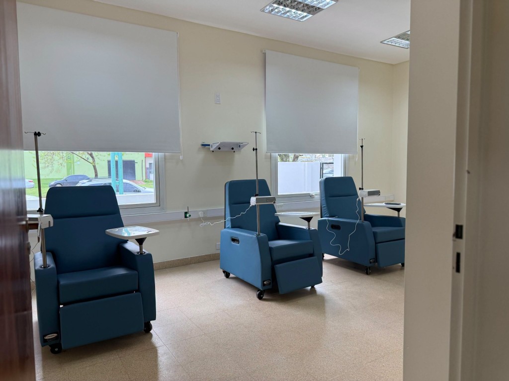 Inauguraron la Sala Oncol&oacute;gica &ldquo;Magdalena Leguizam&oacute;n&rdquo; en el Hospital Gomendio