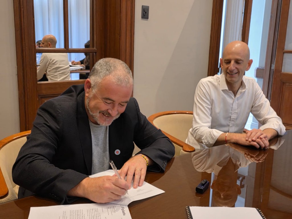 Ramallo recibió 30 hectáreas cedidas por Fiplasto para proyectos sociales