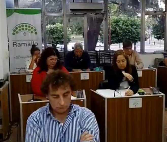 Tensa sesión por el emprendimiento en la zona de Costa Pobre