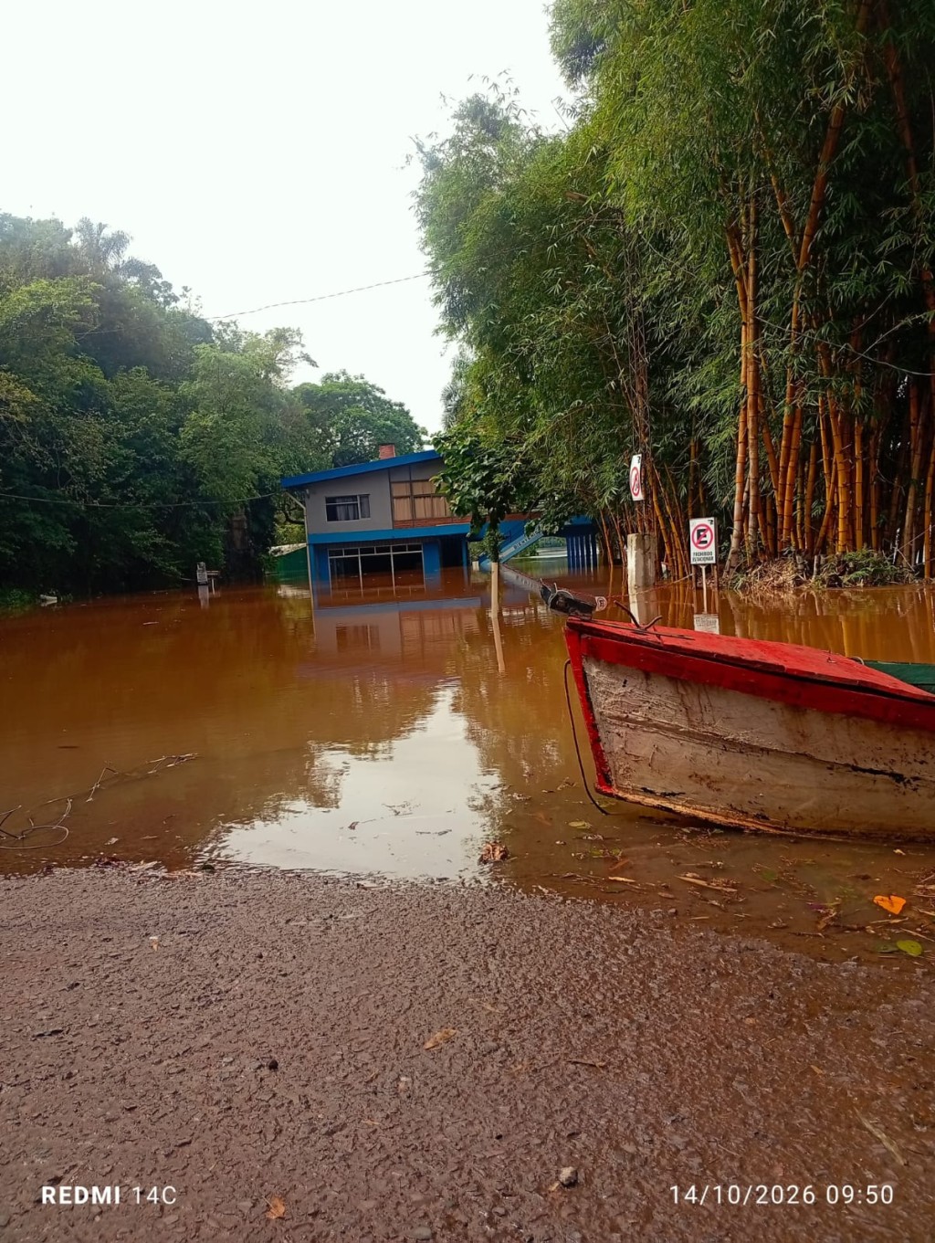 El Paran&aacute; crece, Misiones enfrenta inundaciones y advierten por lluvias intensas en la provincia de Buenos Aires