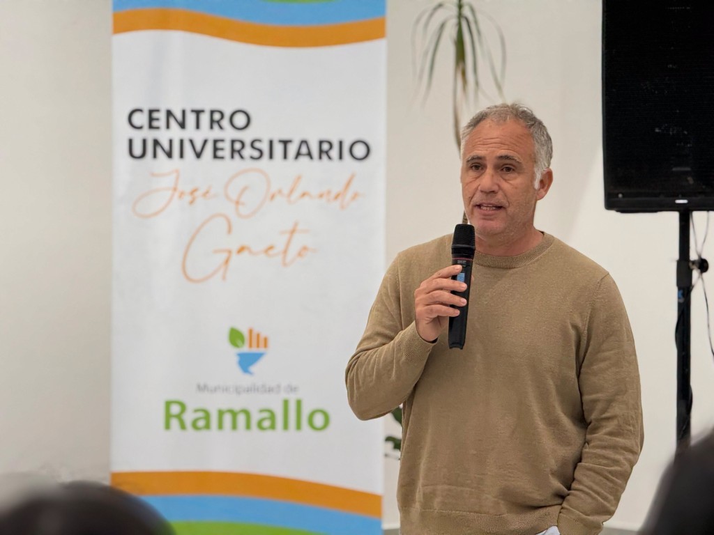 Formaci&oacute;n y Deporte Adaptado: Capacitan a docentes en el Centro Universitario 