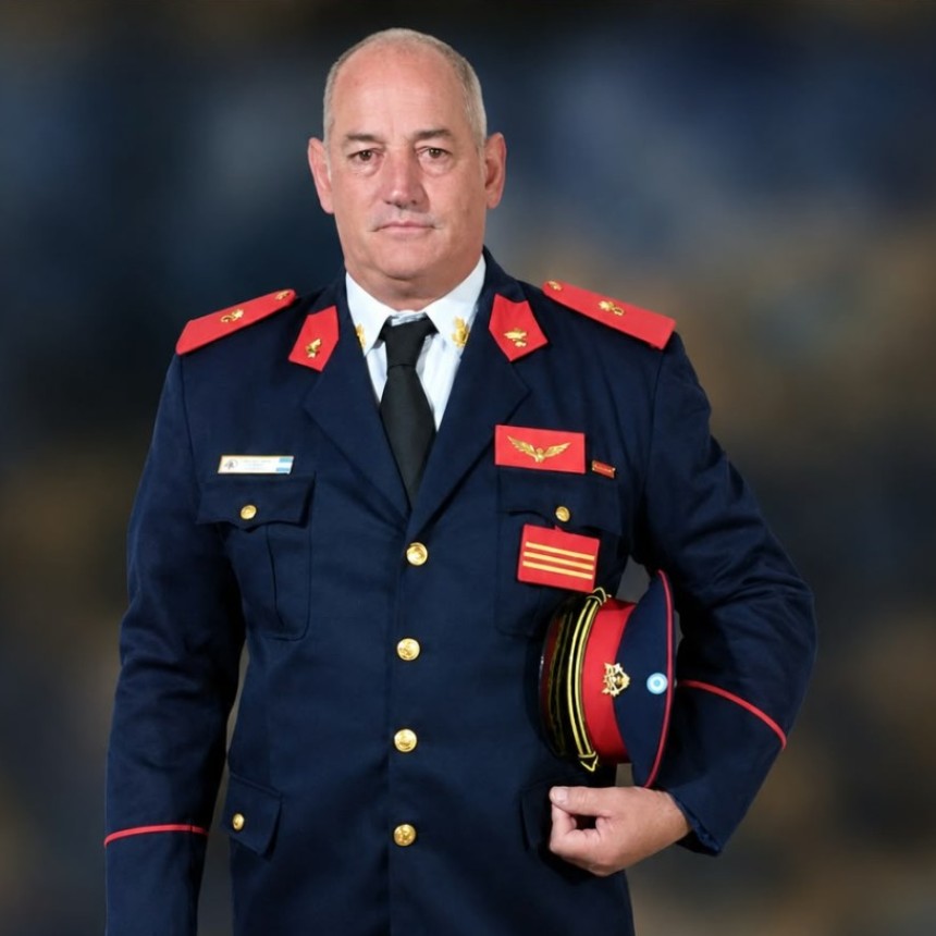 Bomberos Voluntarios despidi&oacute; con un emotivo mensaje a Guillermo Bruno, que realiz&oacute; su &uacute;ltima guardia activa