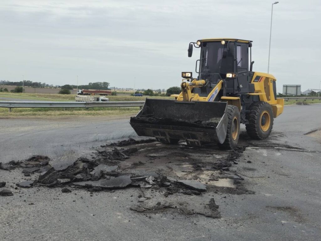  El Municipio de Ramallo interviene nuevamente en el puente de ruta 51 y 9 ante 