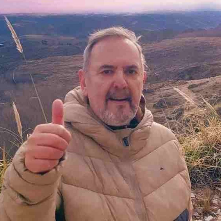 “La vida continúa”: la historia resiliente detrás de Parkinson: ¿Se cura?, el nuevo libro de Walter Savarecio