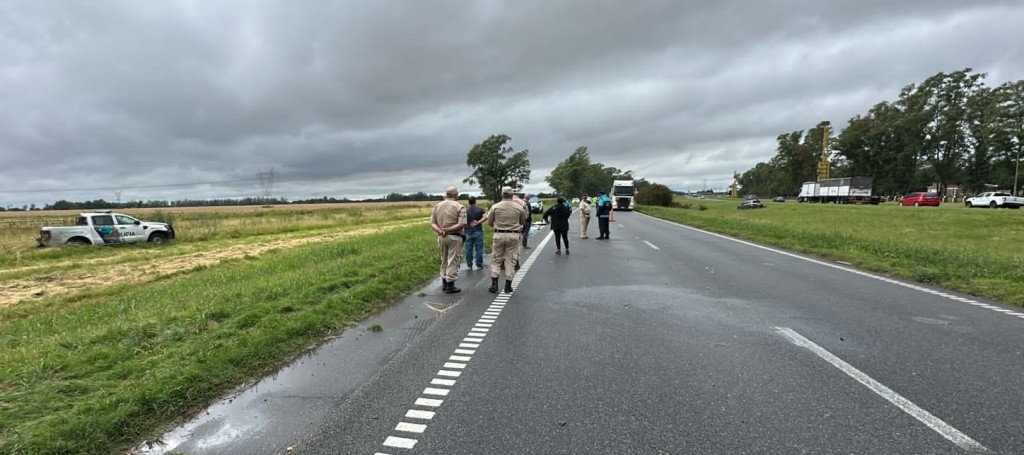 Fallecieron tres efectivos de fuerzas de seguridad en un accidente