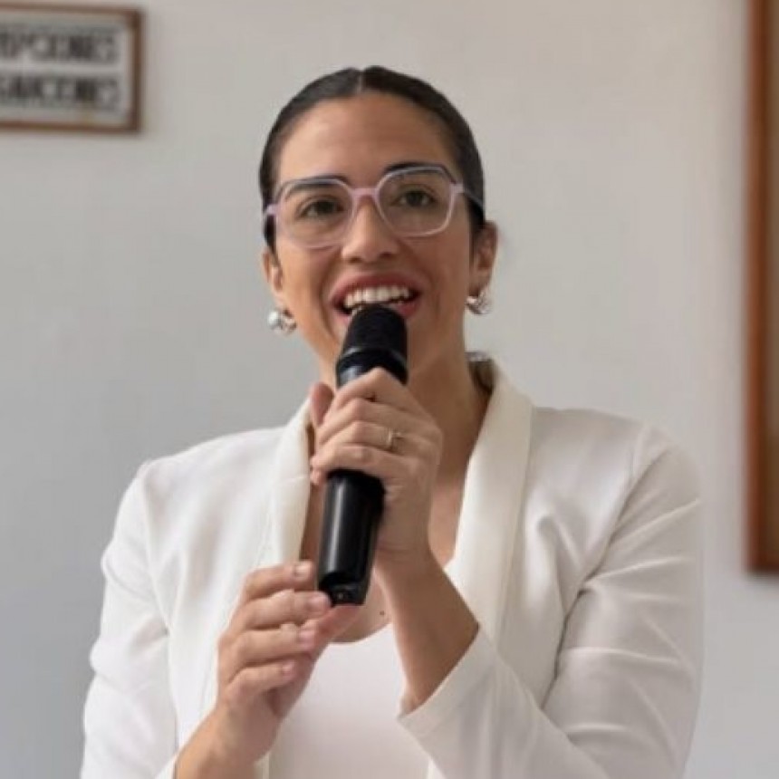 Laura Castro asumió la presidencia del Consejo Escolar y el oficialismo quedó con mayoría absoluta