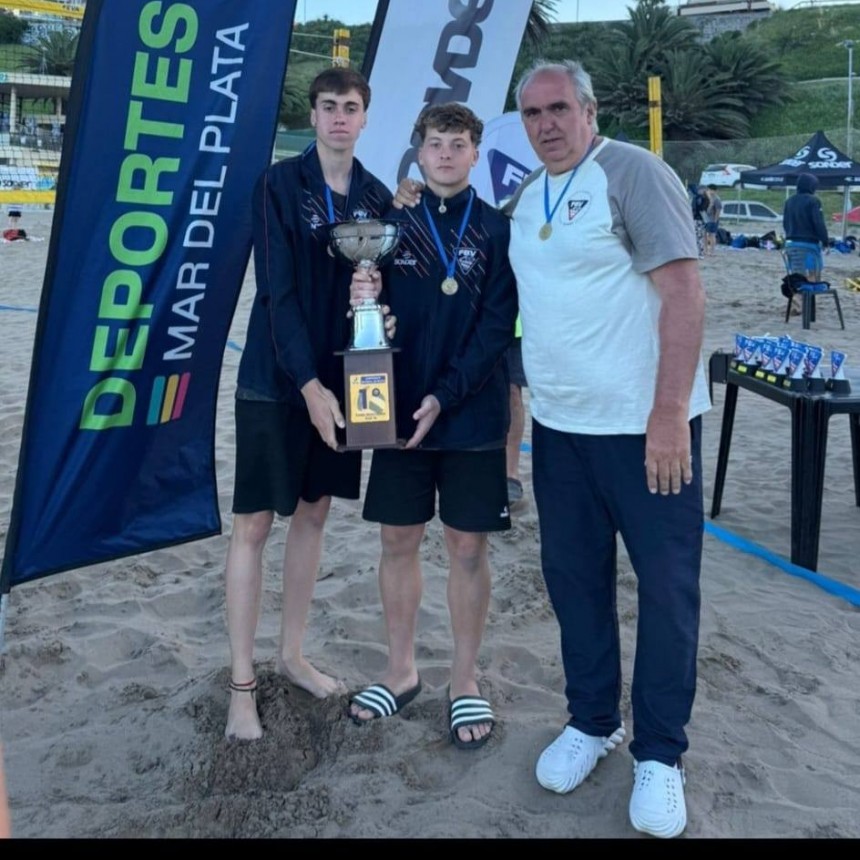 Bertoluzi – Intra  Campeones Argentinos de Beach Vóley 